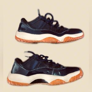 Retro Jordan 11 Navy Gum 11.5